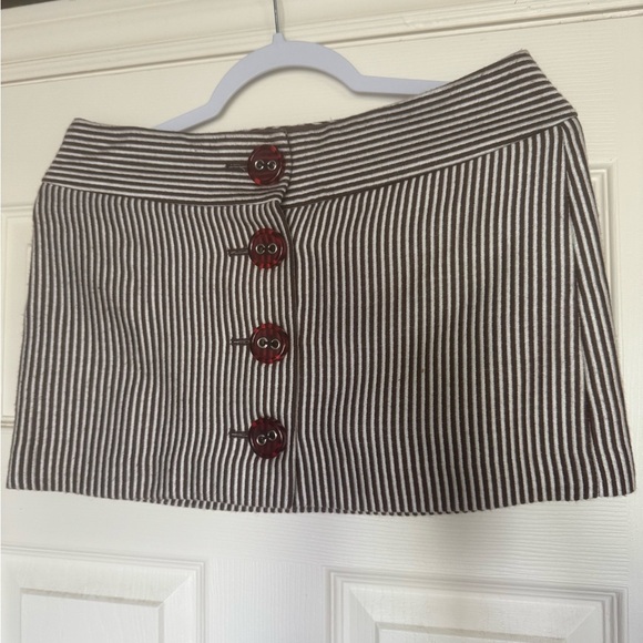 Alice + Olivia Mini Skirt - Picture 1 of 4